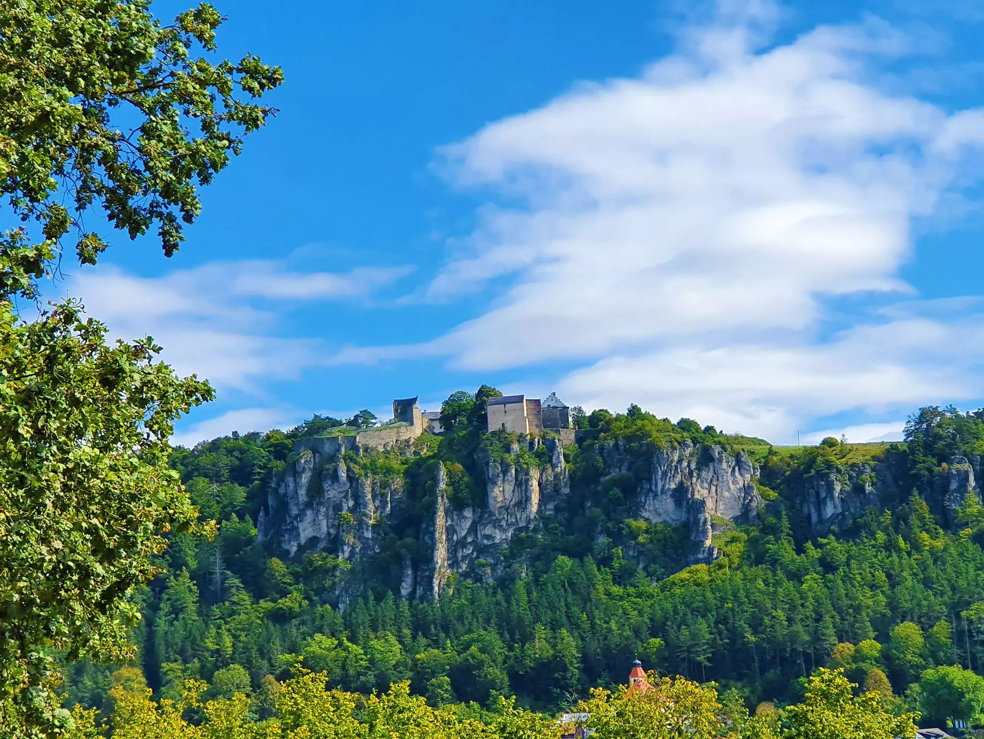 altmuehltal_panoramaweg_burg_arnsberg