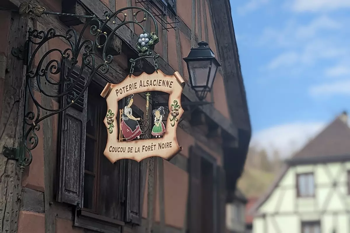 kaysersberg-enseigne-poterie-©Espace Randonnée-Aude Buclon
