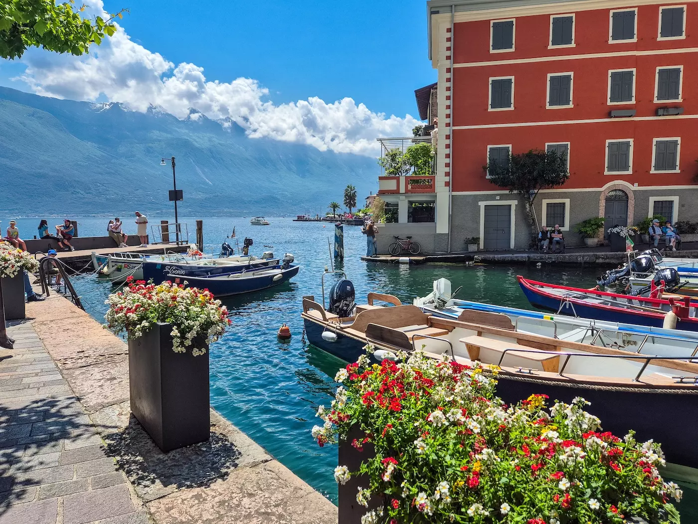 wanderreisen_gardasee_limone_boote