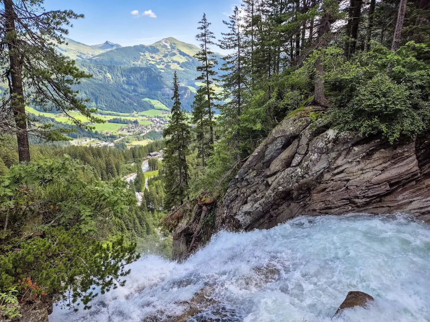wanderreisen_hohe_tauern_huettentour_krimmler_wasserfall_oberer_achenfall