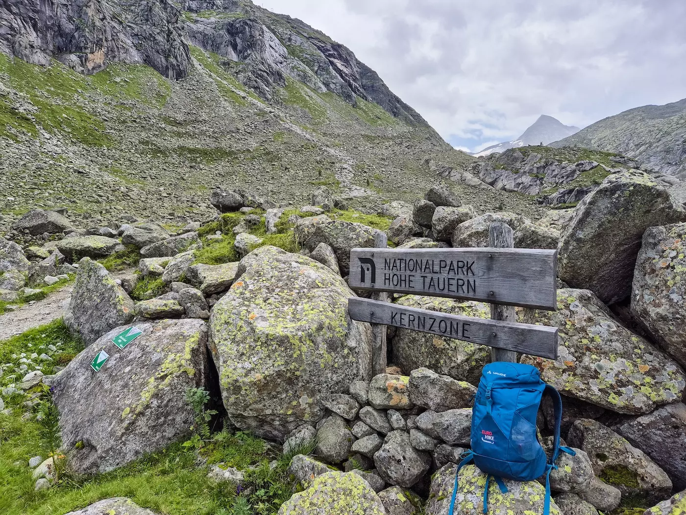 wanderreisen_hohe_tauern_huettentour_neukirchen_obersulzbach_wegweiser
